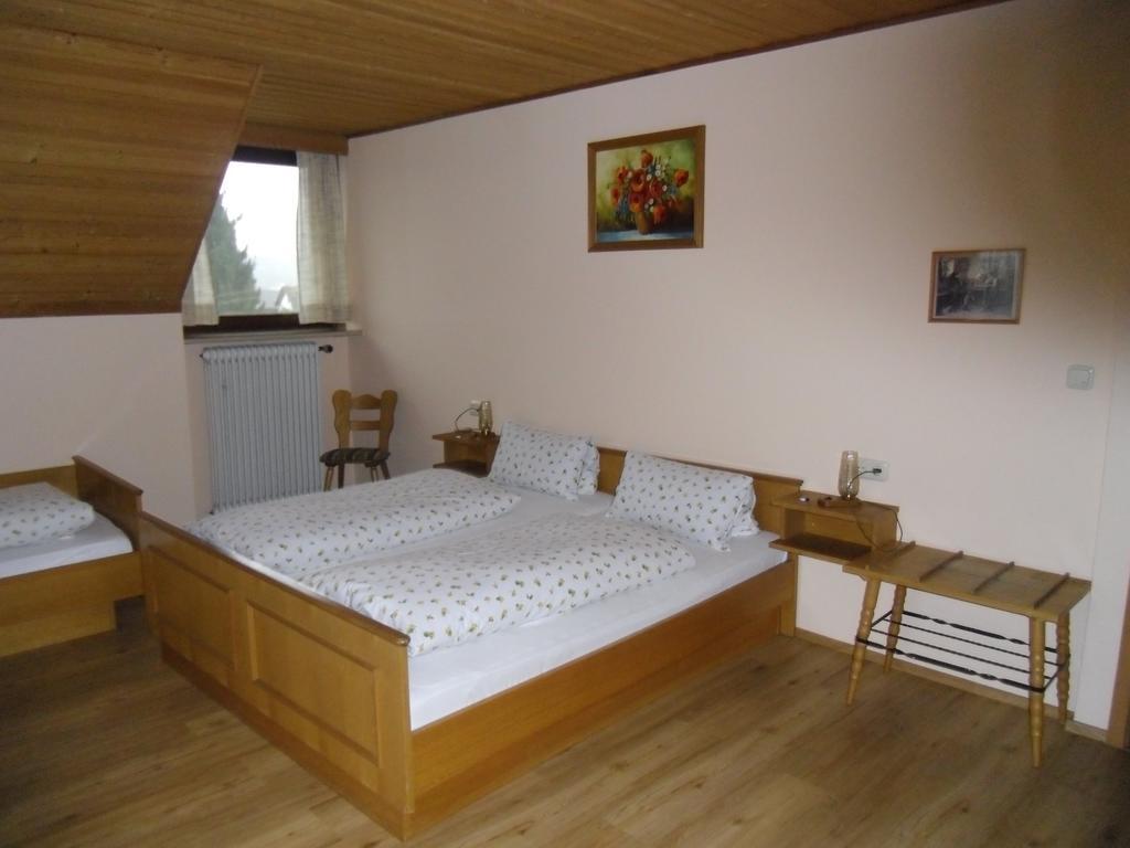 Pension Elsendorf Exteriör bild