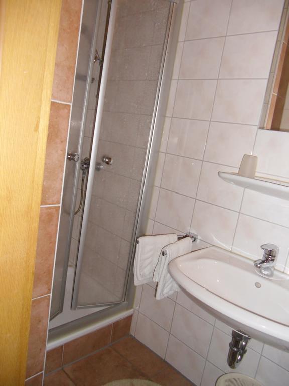 Pension Elsendorf Exteriör bild