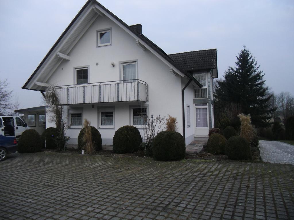 Pension Elsendorf Exteriör bild