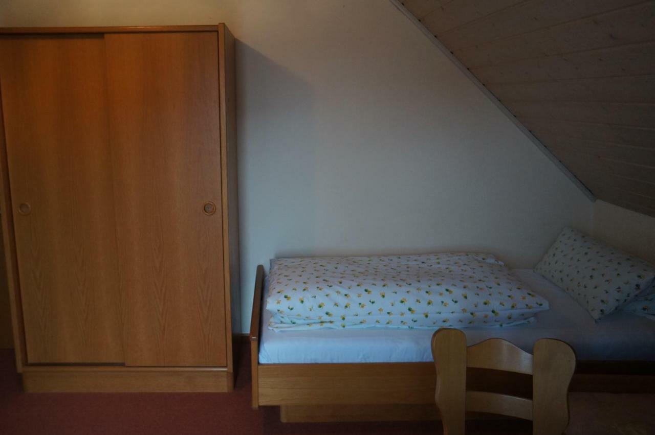 Pension Elsendorf Exteriör bild