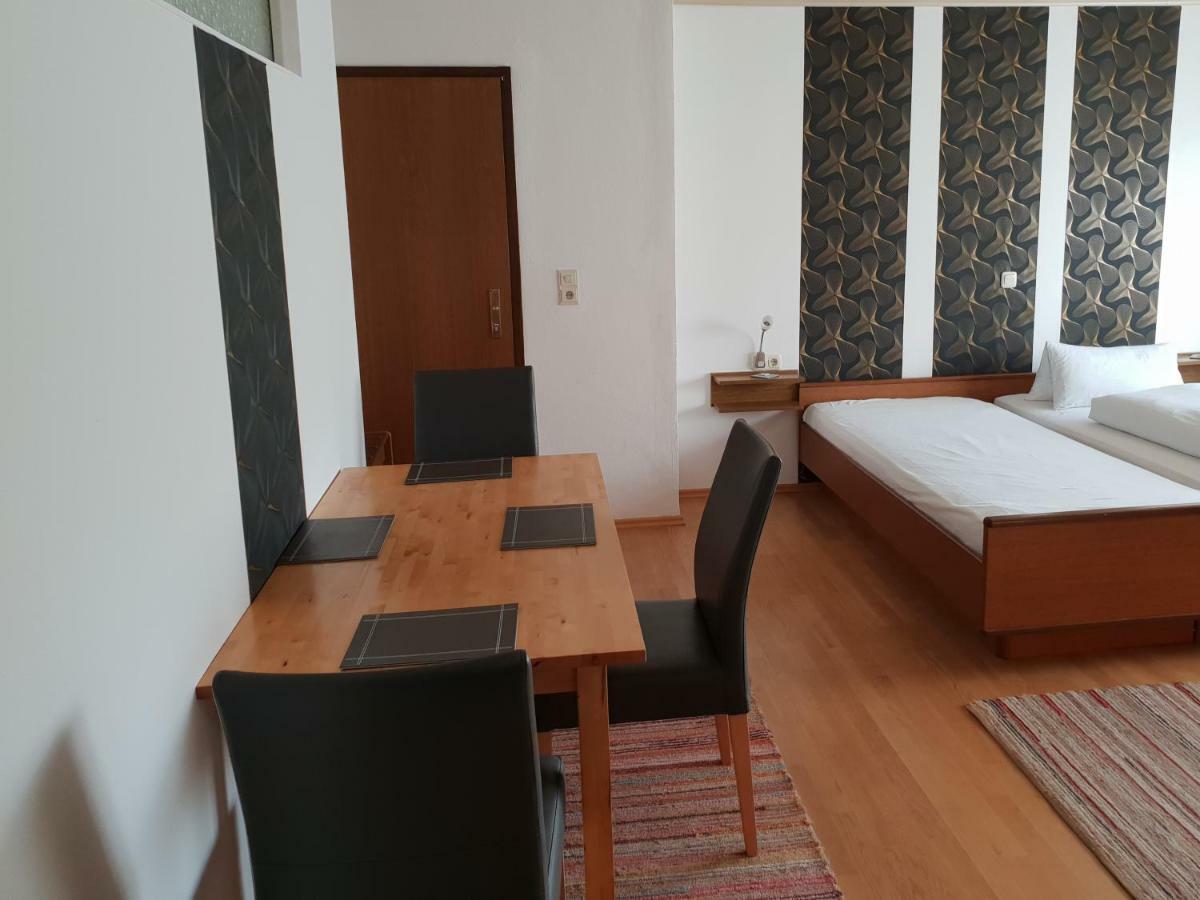 Pension Elsendorf Exteriör bild